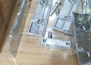 Mécanisme porte d'entrée en verre trempé