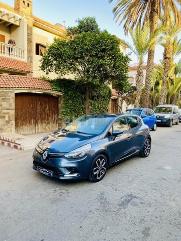 Renault Clio Diesel Automatique 2017 à Casablanca