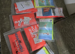 Bouée neuve pour la natation