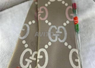 شالات فاخرة من الكشمير CJ7650