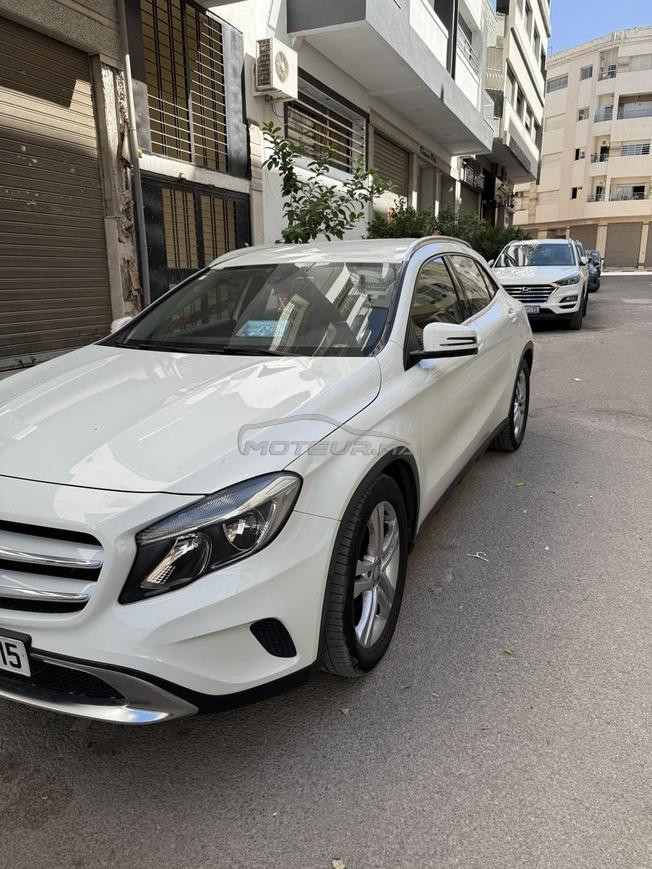 ventre voiture