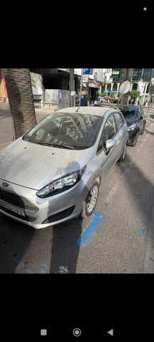 Ford Fiesta Diesel 2017  72 000 km  Très bon état