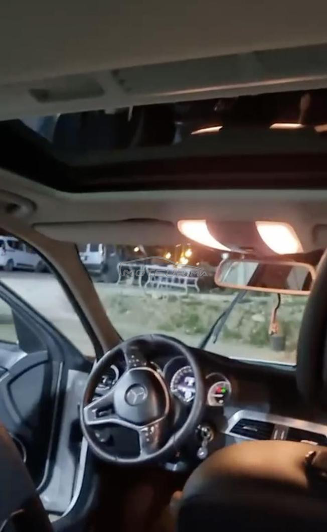 Mercedes-Benz 220 Diesel Automatique 2012 à Tanger
