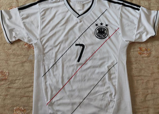 deux Maillot adidas foot taille M