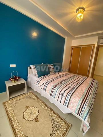 شقة قرب البحر طابق أول للمتزوجين والشركاء