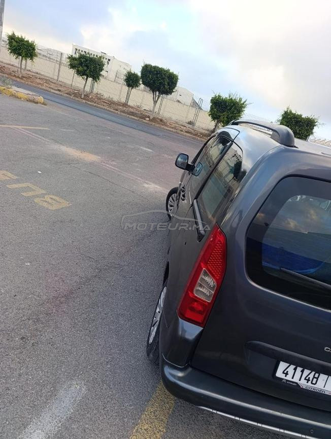 voiture très propre - bien entretenue