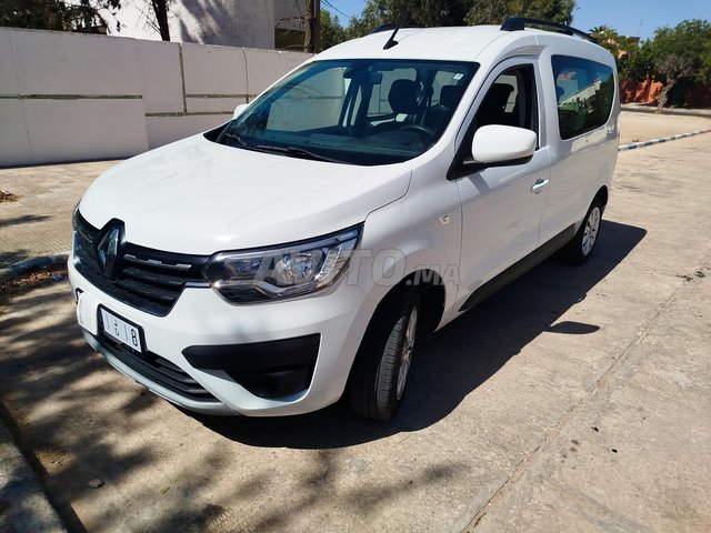 Renault Express encore neuve 
