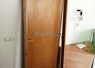 Vend porte neuve avec son cadre