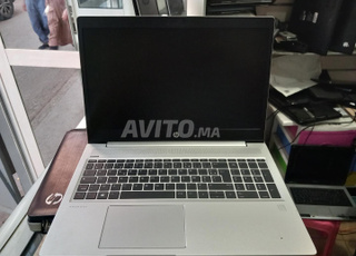 PC HP Ryzen 3 256 Go et 8 Go de RAM