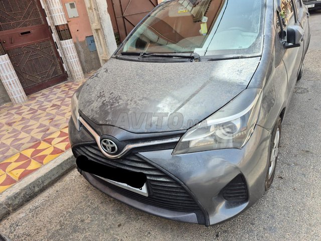 Toyota Yaris Manuelle Essence  2016 à Laâyoune 