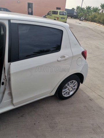 Toyota Yaris Essence Manuelle 2015 à Marrakech