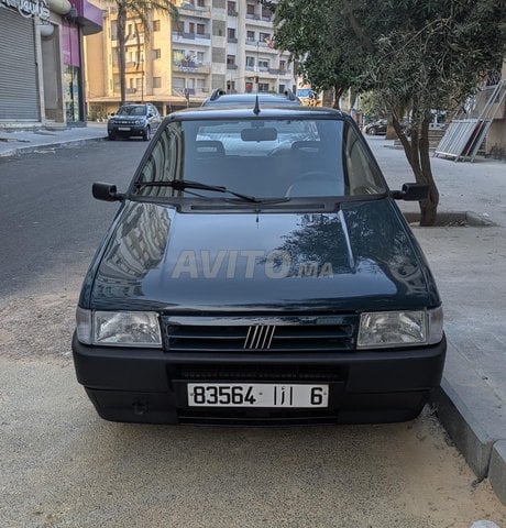 fiat uno essence 