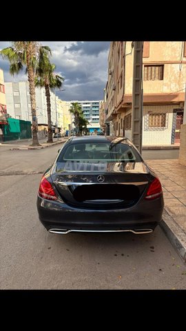 Mercedes-Benz 220 Diesel Automatique 2014 à Nador