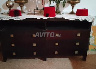 صالون مغربي مع أثاث تلفزيون