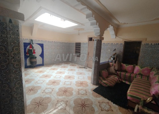 فرصة نادرة للبيع في باب أيلان بموقع مميز