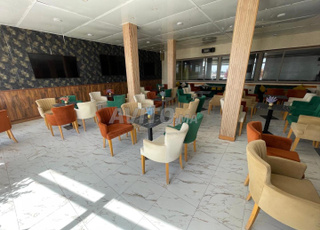 Équipements et matériel de café ou restaurant à vendre