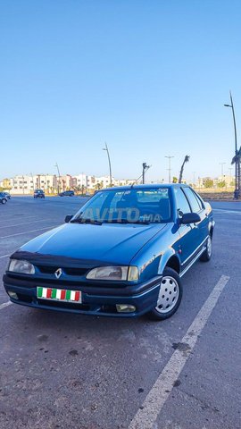 RENAULT 19 CHAMADE 92 DW 2001 D'ORIGINE 