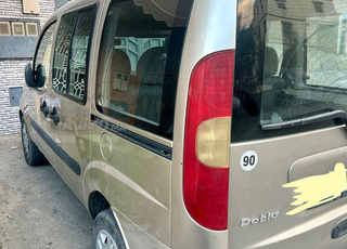 Fiat Doblo Diesel Manuelle 2011 à Tanger