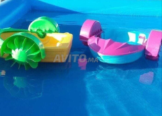 Pédalos bateaux enfants