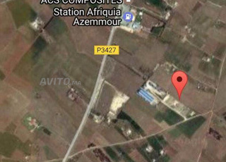 Terrain Titre d’environ HANGAR10.000m2