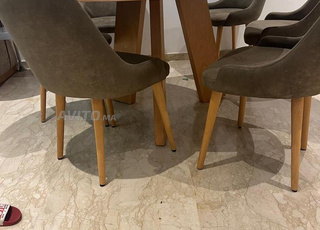 Table à manger à vendre