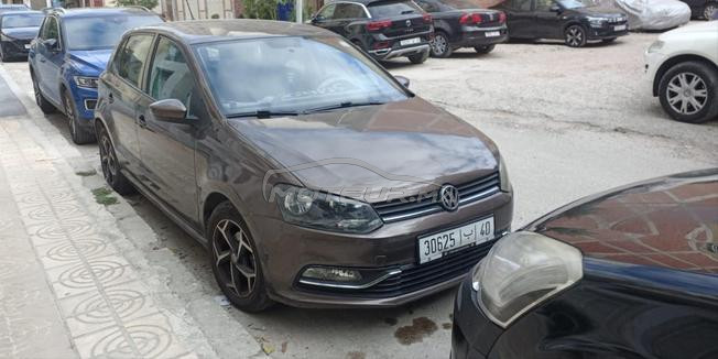 Volkswagen Polo Essence Manuelle 2016 à Tanger