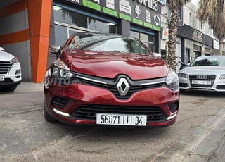 Clio 4 première main toutes options