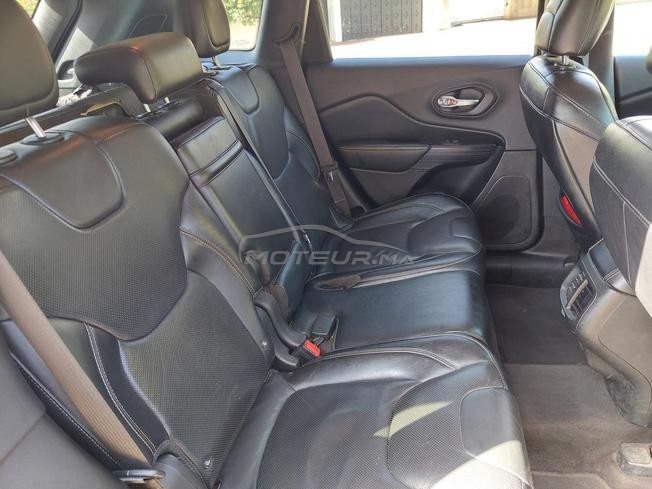 Jeep Cherokee en bon état 