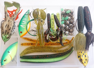 Boîte leurre de pêche à canne pour black bass