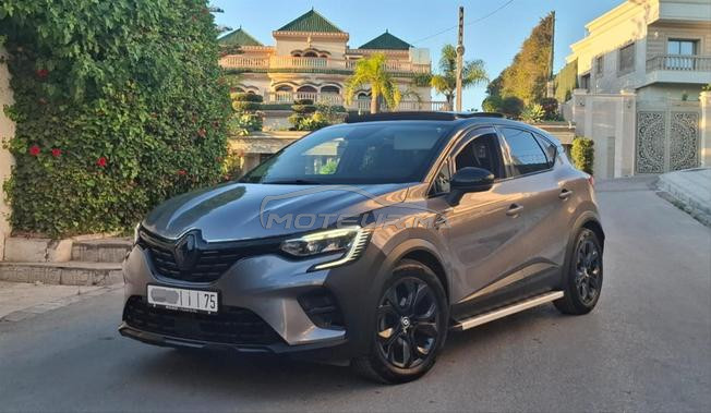 Renault Captur Diesel Manuelle 2022 à Tanger