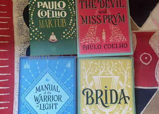 Lot de 9 livres Français et Anglais