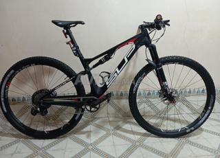 VTT carbone superior