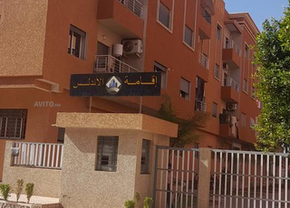 Appartement 114.7 m² dans une résidence sécurisée, excellent emplacement