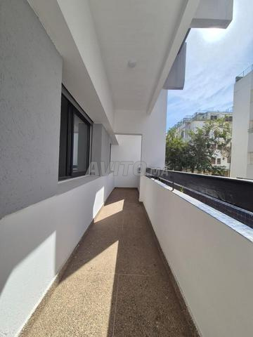 Appartement à louer 3 CH Agdal - image 3