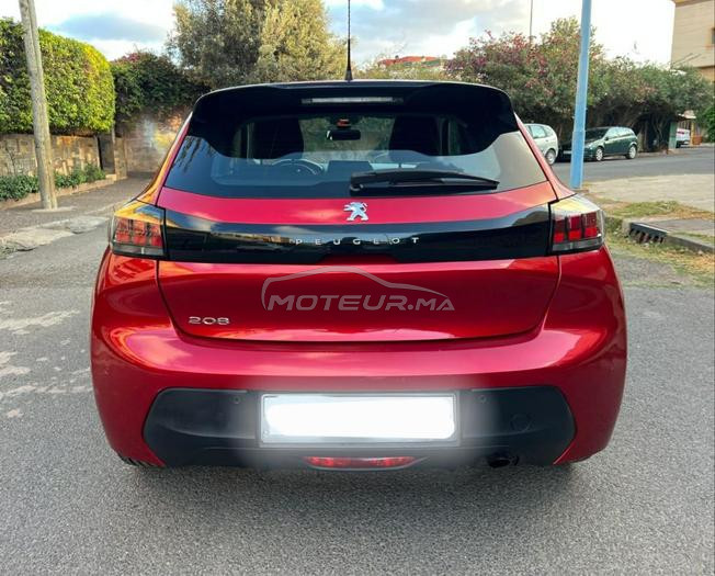 Peugeot 208 2023 automatique 