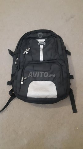 حقيبة ظهر أصلية