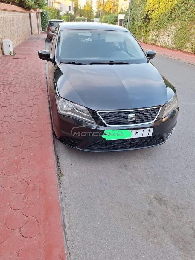voiture siat avendre 