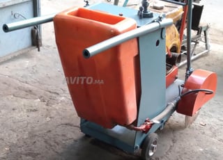 منشار أرضي ميكاسا بمحرك بنزين