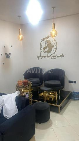 Salon de beauté pour femmes à vendre