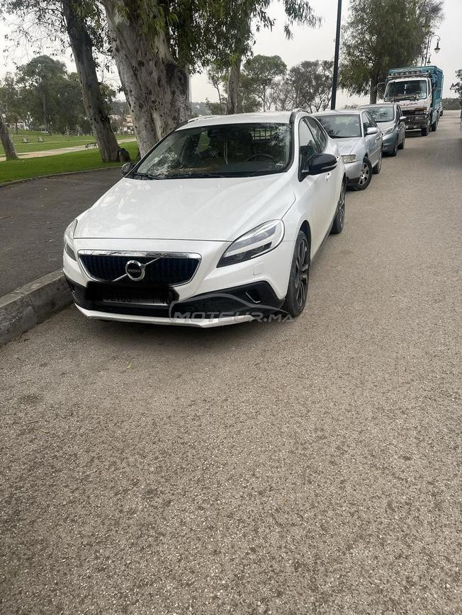 volvo  cross country