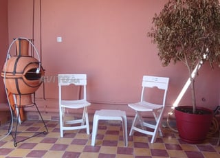 À LOUER – ÉTAGE DE VILLA INDÉPENDANT