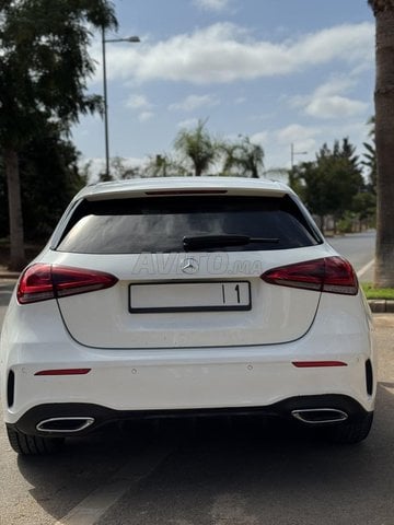 Mercedes-Benz 180 Diesel Automatique 2021 à Rabat