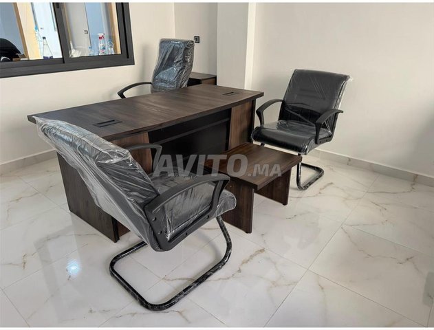 Fabrication de bureaux direction et opérateur