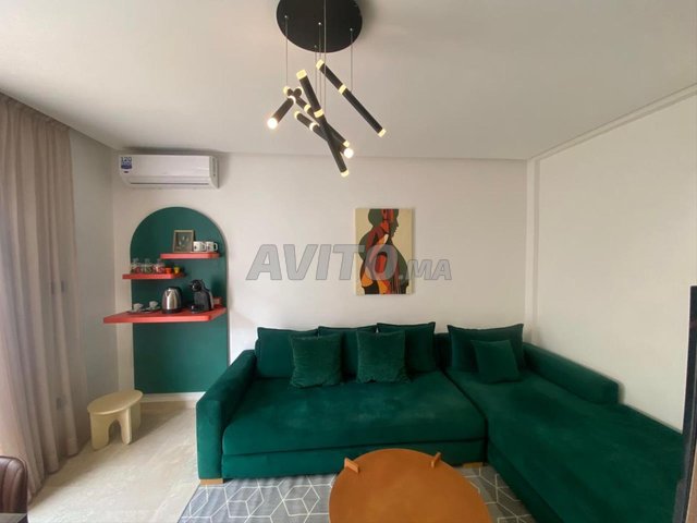 Studio meublé en exclusivité à louer à Oasis