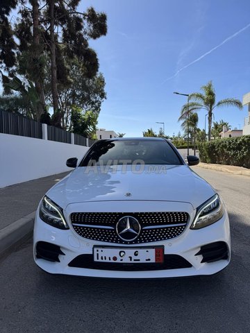 مرسيدس الفئة c 300 de