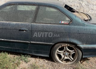 BMW Série 3 Essence Manuelle 1997 à Casablanca