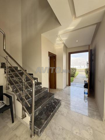 Villa à vendre avec meubles