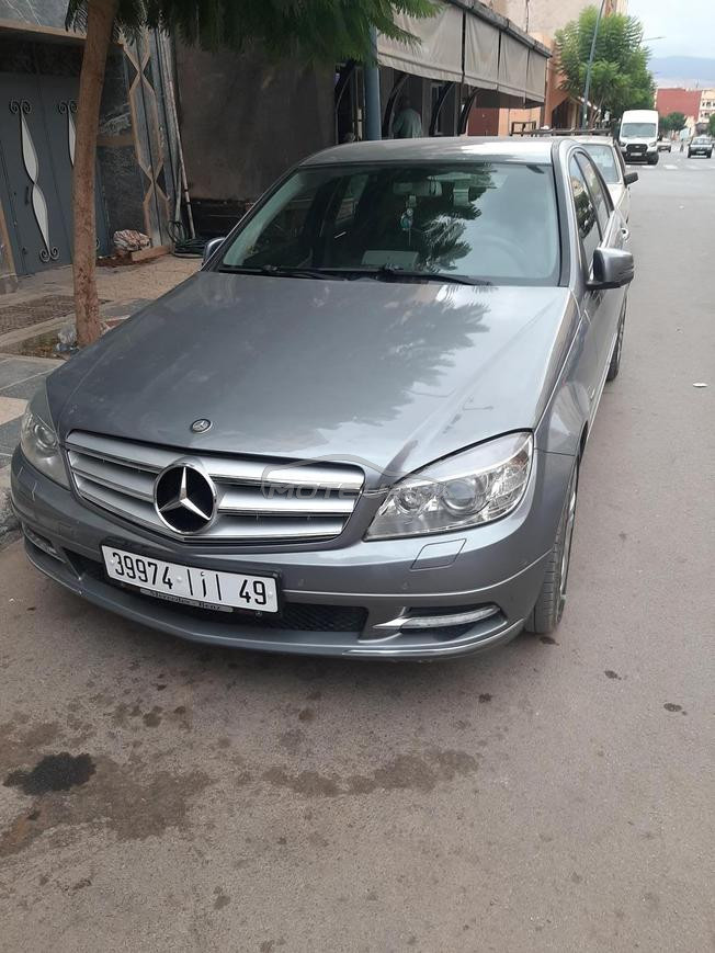 Mercedes-Benz 180 Diesel Manuelle 2010 à Ahfir