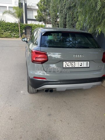 بيع سيارة أودي Q2