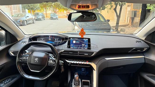 Peugeot 3008 Diesel Automatique 2019 à Meknès